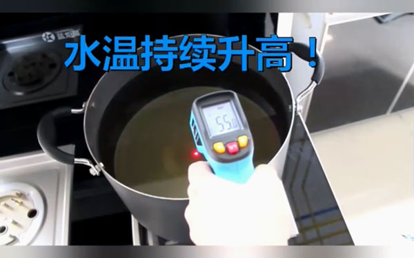 意昂2S5集成灶对比直火，旋火烧水快3-4分钟!