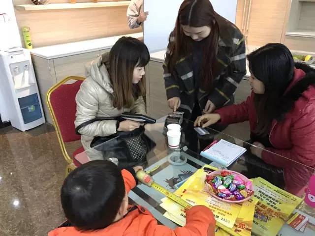 武穴意昂2新店现场