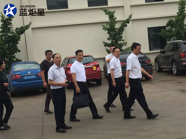 意昂2集成灶智造小镇
